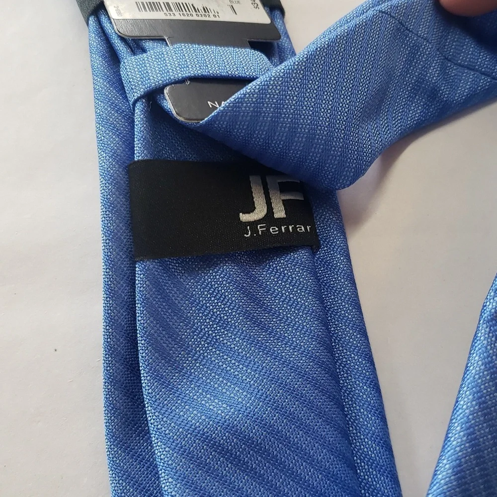 JF J. Ferrar NWT Narrow Blue Striped Tie
